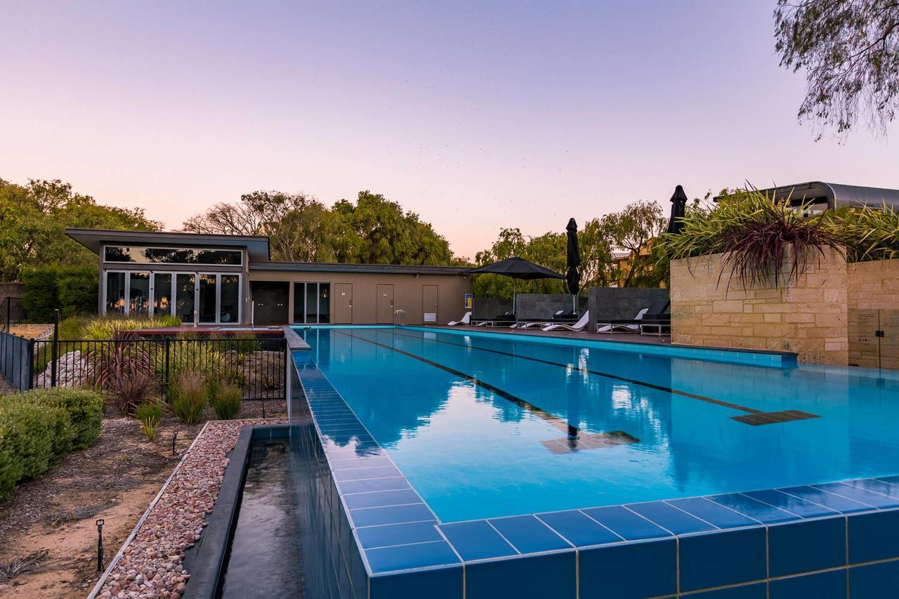 Aqua Resort Busselton Eksteriør billede